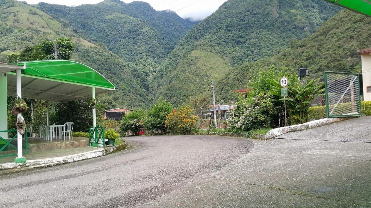 ホテル Servituristicos La Esmeralda Santa María エクステリア 写真